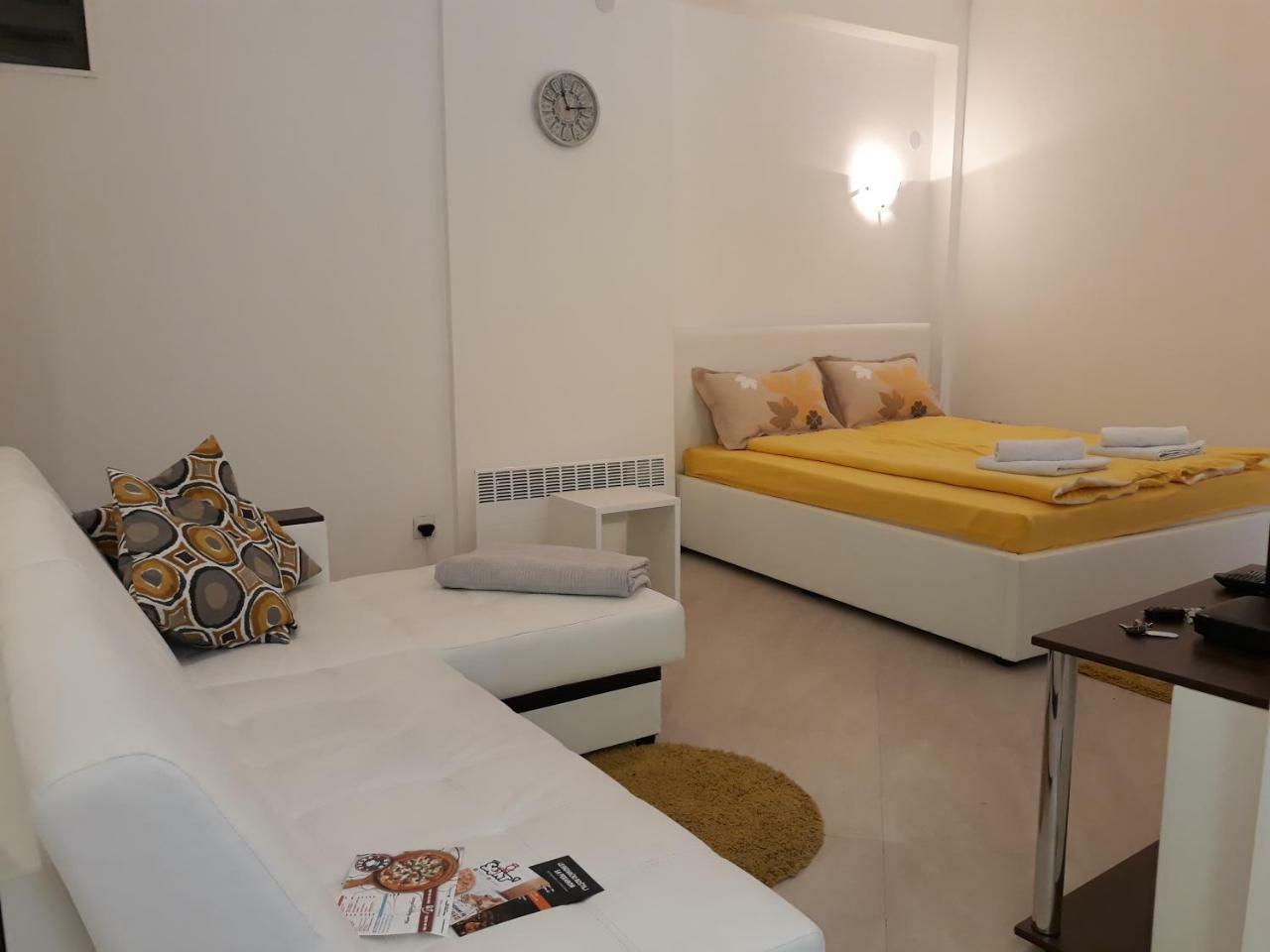 White Pearl Apartment เบลเกรด ภายนอก รูปภาพ